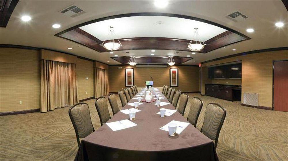 Red Lion Inn & Suites Mineral Wells Экстерьер фото